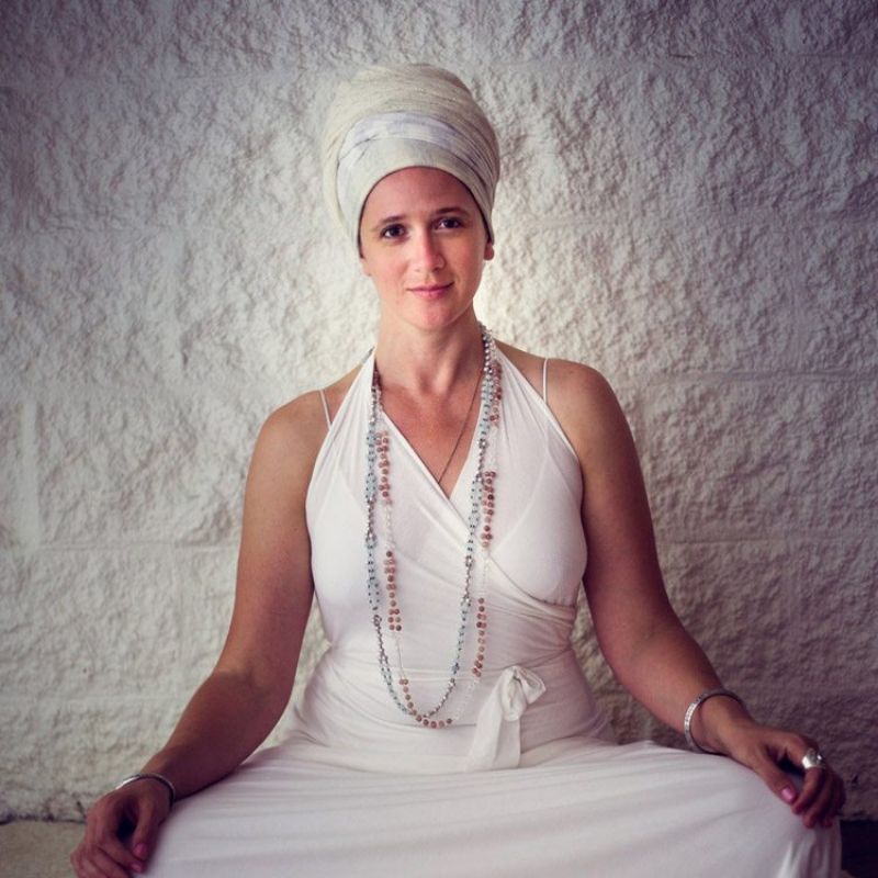 ON BEAUTY:  CELEBRITY YOGIS -  SHARON GANNON.    GURU JAGAT.   DARIO CALVARUSO